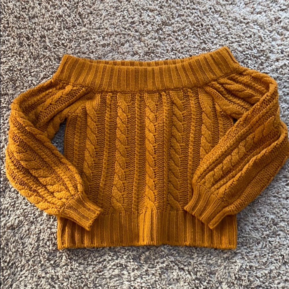 Cute cropped sweater